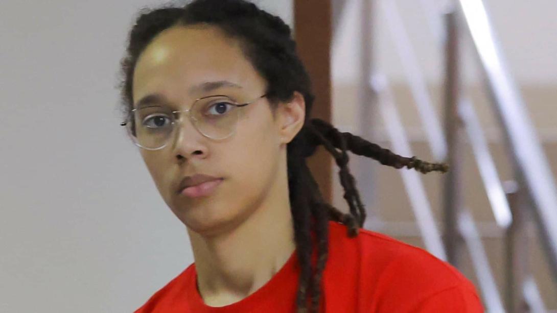 US-Basketballerin Brittney Griner in einem Gefangenenaustausch aus russischer Haft freigelassen