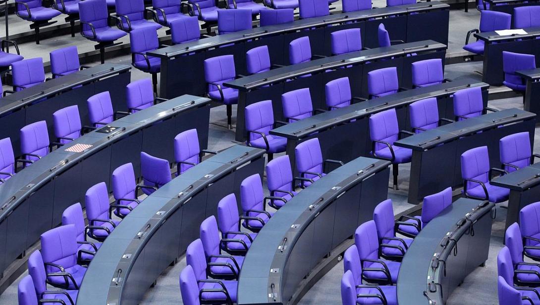 Krisen bestimmten den Alltag im ersten Jahr der Ampel-Koalition Krisen bestimmten den Alltag im ersten Jahr der Ampel-Koalition