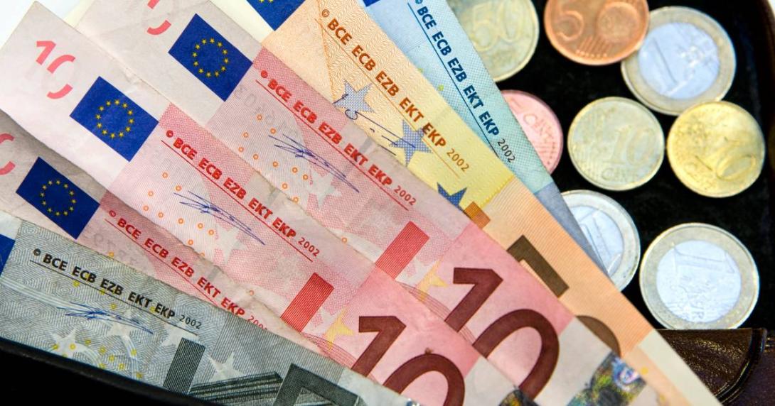 Millionen Sparer in Deutschland freut es - Die Zinsen steigen