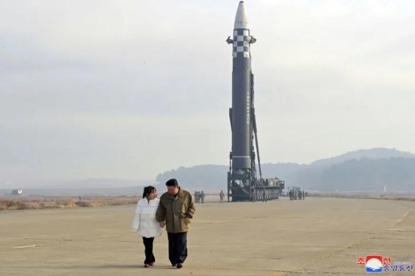 Südkorea Korea: Unwahrscheinlich das sich Kims Tochter als Nachfolgerin vorbereitet