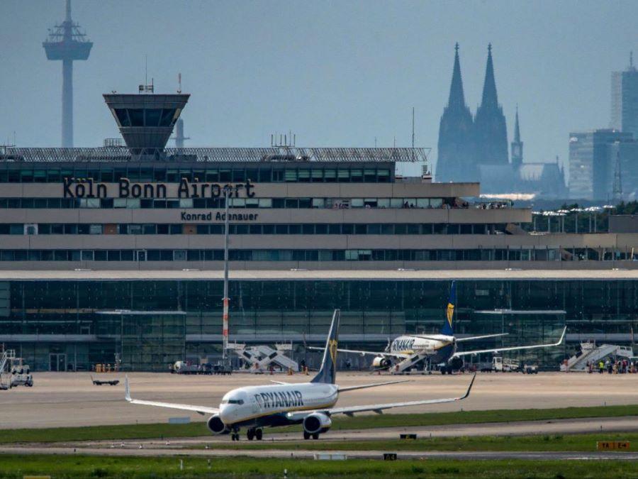 Eintägiger Warnstreik beeinträchtigt Flugbetrieb an NRW Flughäfen