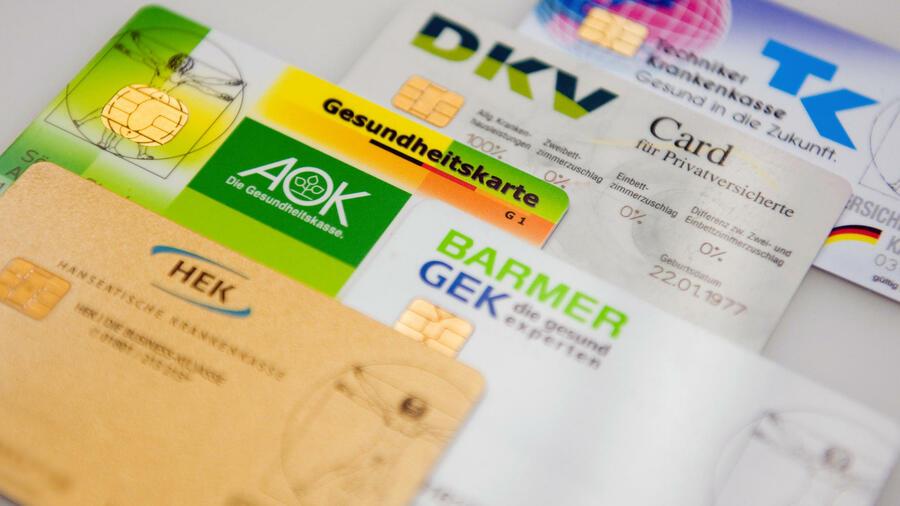 Gesetzlich Krankenversicherte "müssen künftig mehr aus eigener Tasche dazu bezahlen" Gesetzlich Krankenversicherte "müssen künftig mehr aus eigener Tasche dazu bezahlen"