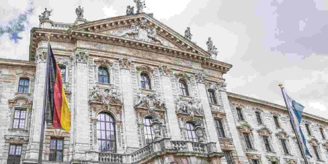 Landgericht München untersagt irreführendes "Ärzte-Siegel" des Burda-Verlags Landgericht München untersagt irreführendes "Ärzte-Siegel" des Burda-Verlags