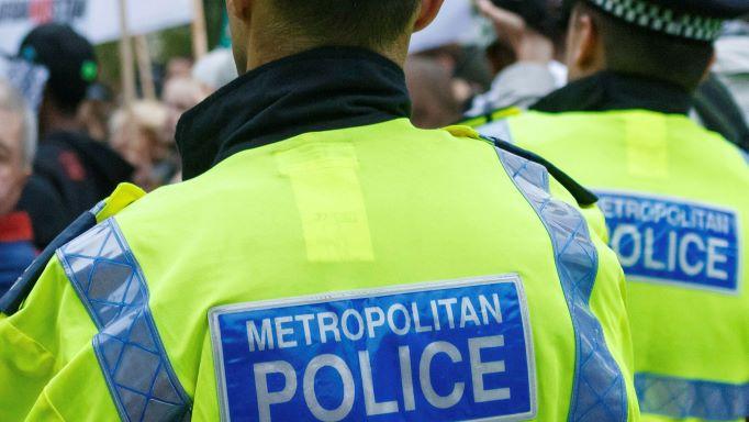 Dutzende britische Polizisten wegen sexuellen Kontakts mit Verbrechensopfern und Zeugen diszipliniert