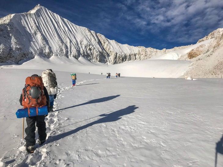 Touristen dürfen in Nepal nur noch mit lokale Begleiter im Himalaya wandern