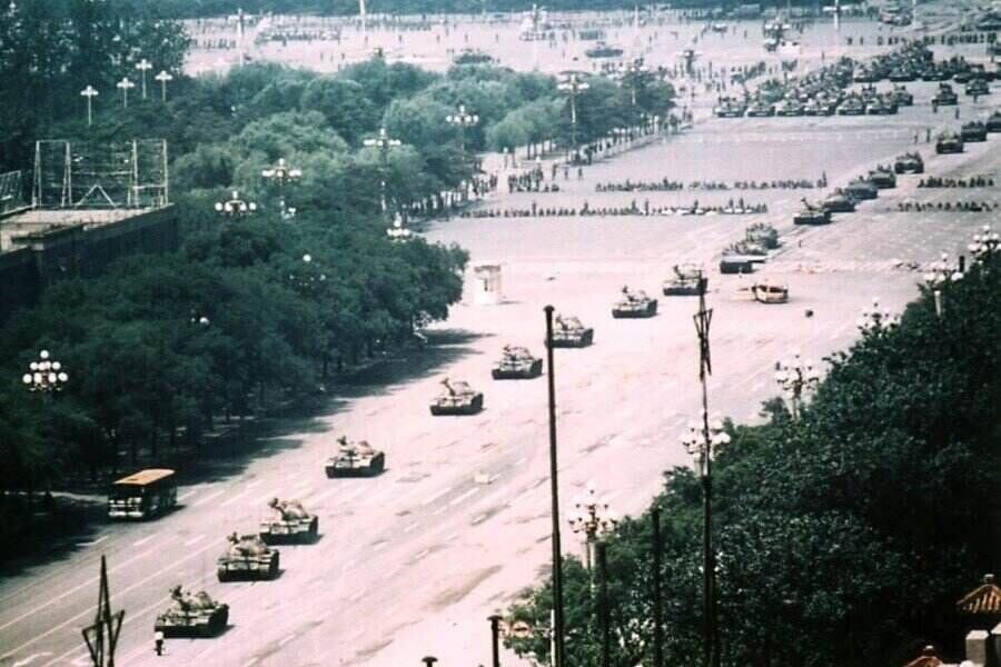Hongkonger Aktivisten hinter Tiananmen-Mahnwache zu viereinhalb Monate Haft verurteilt Hongkonger Aktivisten hinter Tiananmen-Mahnwache zu viereinhalb Monate Haft verurteilt