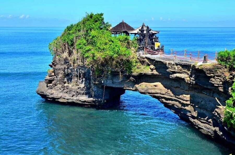 Bali plant einen speziellen Reiseführer für gutes Benehmen