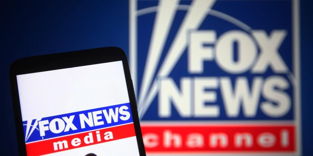 US-Medienkonzern Fox einigt mit Wahlmaschinenhersteller auf Schadenersatzzahlung von 720 Millionen Euro