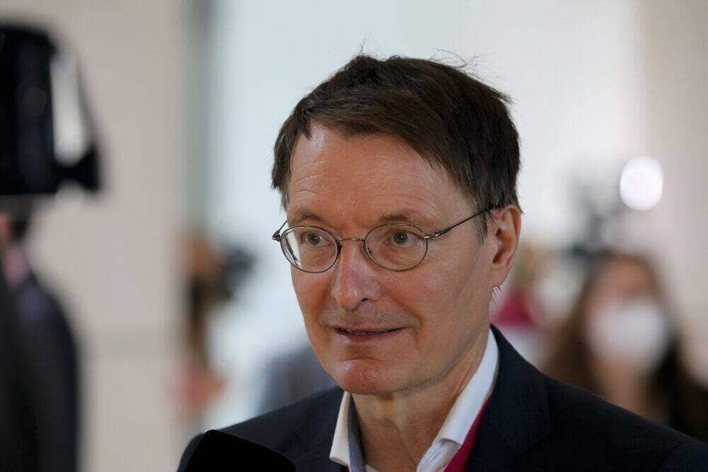 Gesundheitsminister Lauterbach dankte den Kindern und Eltern für ihre Solidarität in der Corona-Zeit Gesundheitsminister Lauterbach dankte den Kindern und Eltern für ihre Solidarität in der Corona-Zeit