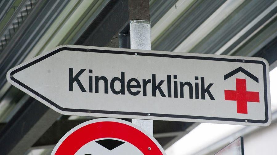 Hals-Nasen-Ohren-Ärzte haben zu einem Streik bei bestimmten "Kinderoperationen" aufgerufen Hals-Nasen-Ohren-Ärzte haben zu einem Streik bei bestimmten "Kinderoperationen" aufgerufen