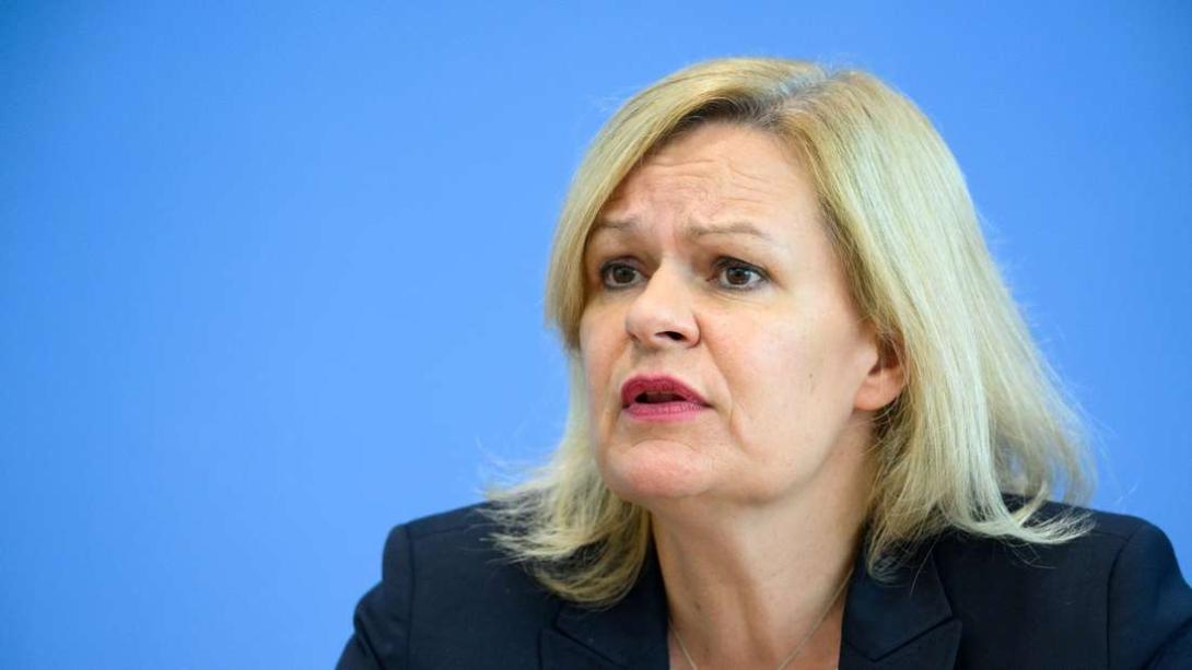 Innenministerin Faeser kritisiert Forderungen der Kommunen nach mehr Geld für Unterbringung von Flüchtlingen