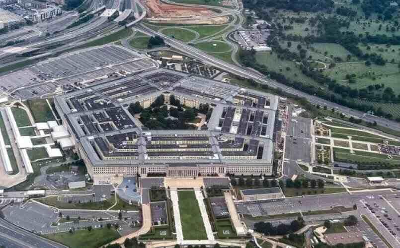 Im Fall der Pentagon-Dokumente zum russischen Angriffskrieg nimmt US-Bundespolizei FBI einen Verdächtigen fest