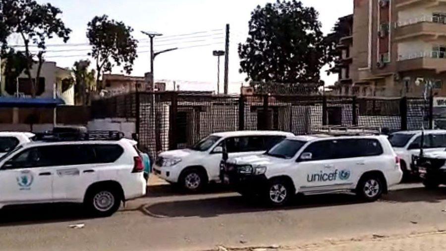 Bemühungen zur Evakuierung von Diplomaten und ausländischen Staatsbürgern aus dem Sudan dauern an