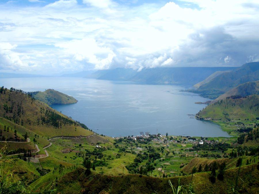 Erdbeben der Stärke 7,1 vor der indonesischen Insel Sumatra löst kurzzeitig Tsunami-Warnung aus