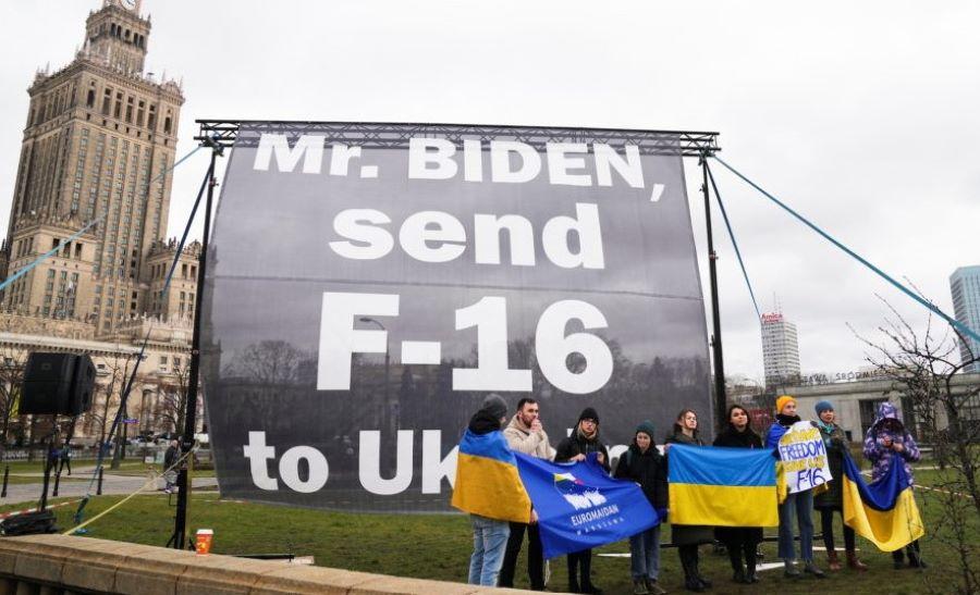 Eskalationsängste: "Wenn man der Ukraine F-16 Kamfpjets gibt wird man Russland eher abschrecken als provozieren"