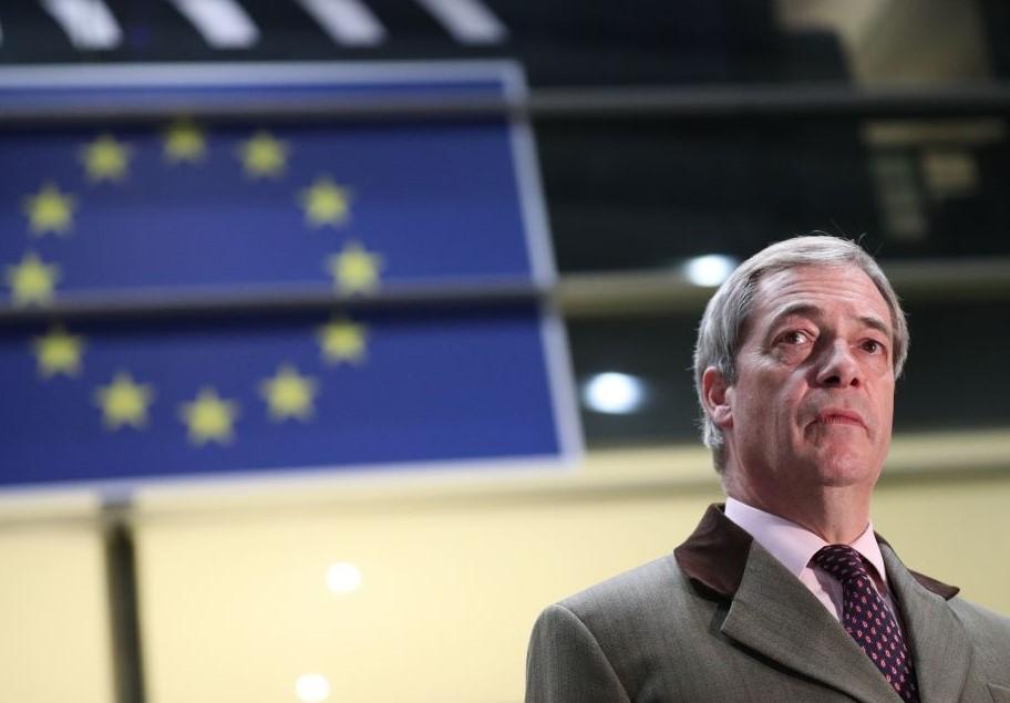 "Nutzlose" Tory-Regierungen: Das Spiel mit den Brexit-Schuldzuweisungen bricht in England erneut aus