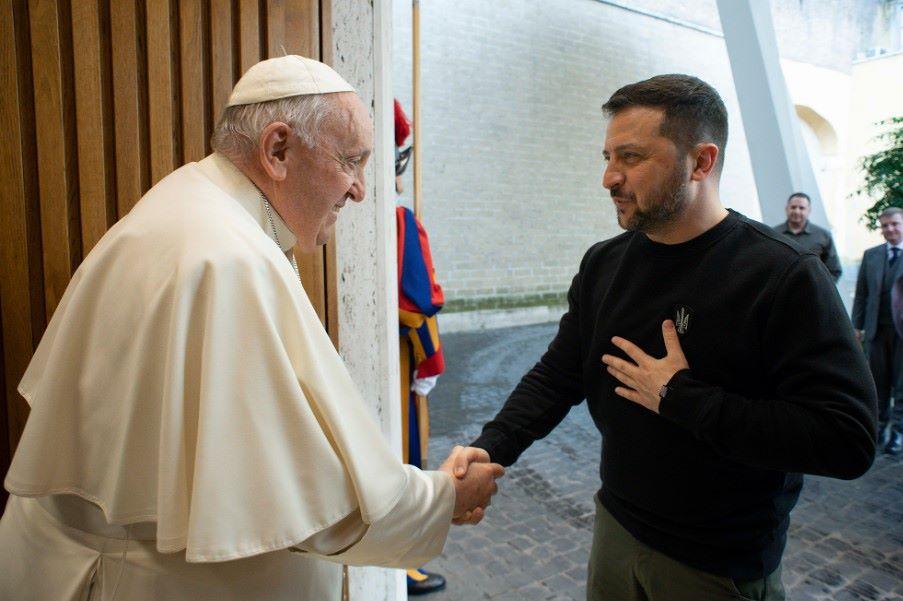 Papst Franziskus trifft sich im Vatikan mit dem ukrainischen Präsidenten Selenskyj