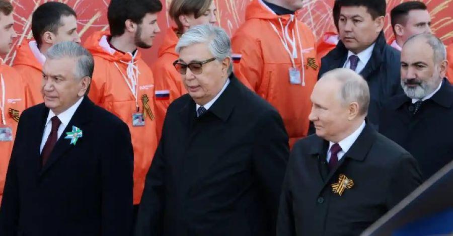 Ukraine-Konflikt: Präsident Putin behauptet es werde wieder ein "richtiger Krieg" gegen Russland geführt