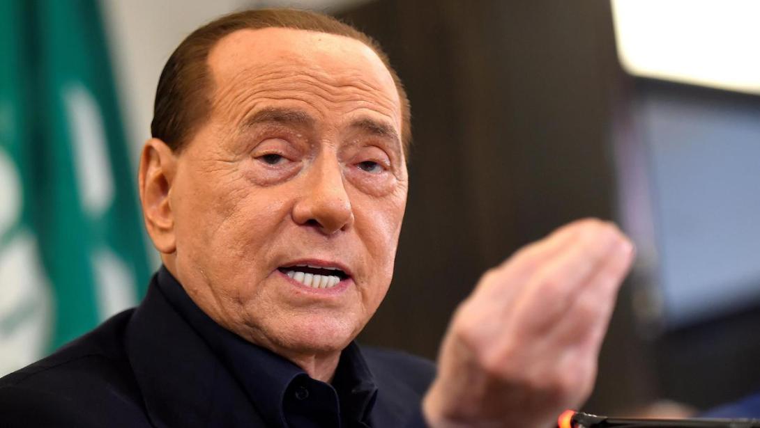 Silvio Berlusconi: Videoauftritt von Italiens Ex-Ministerpräsident nach schwerer Krankheit