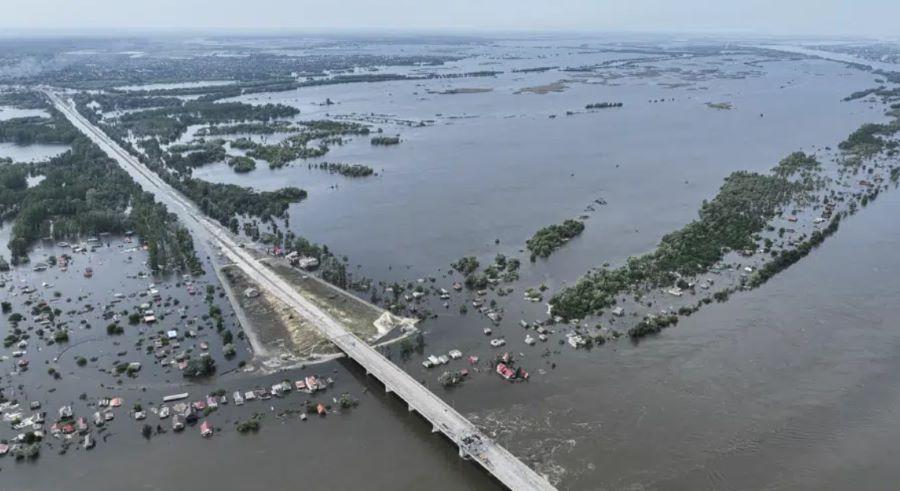 Nach Experten-Ansicht ist es "höchstwahrscheinlich" das Russland hinter dem Einsturz des Nova-Kakhovka-Staudamms steckt