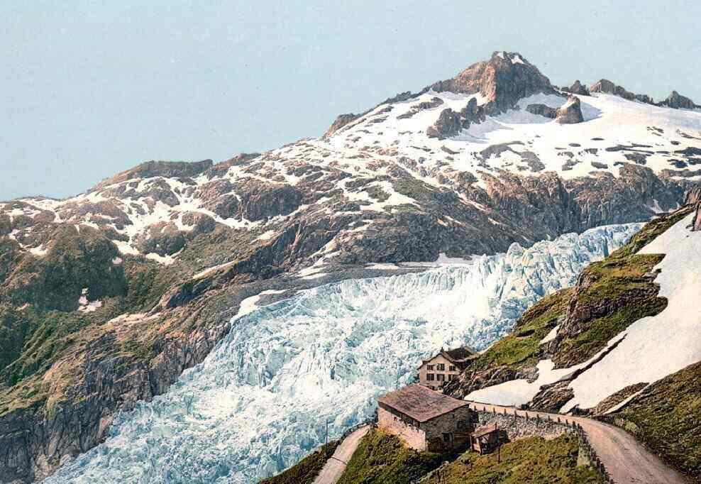 Während die Gletscher in der Schweiz schmelzen unterstützt der Alpenstaat das Klimagesetz mit Netto-Null-Ziel für 2050