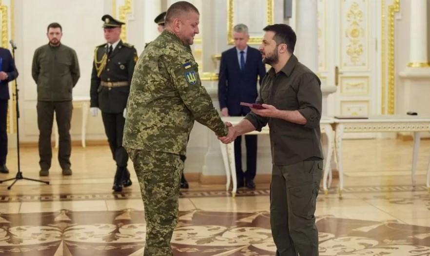 Präsident Selenskyjs Mann hinter der Gegenoffensive der Ukraine: Valery Saluzhny