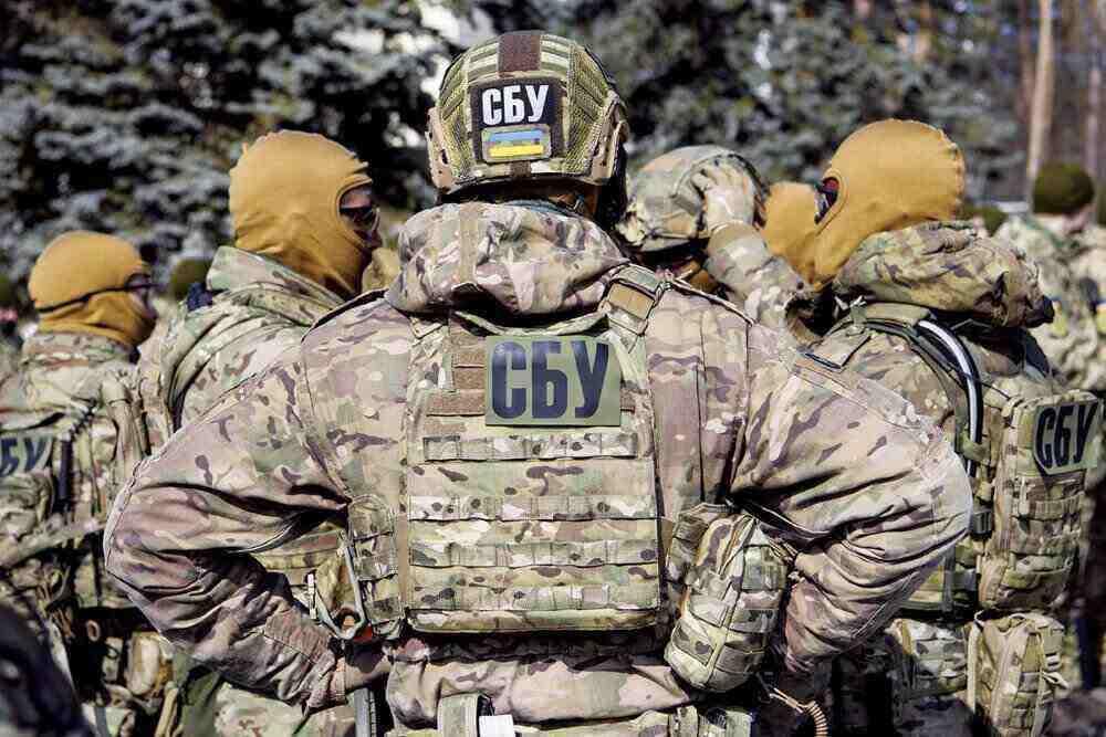 Ukraine nimmt im Zuge der anhaltenden Korruptionssäuberung weitere militärische Rekrutierungsbeamte fest