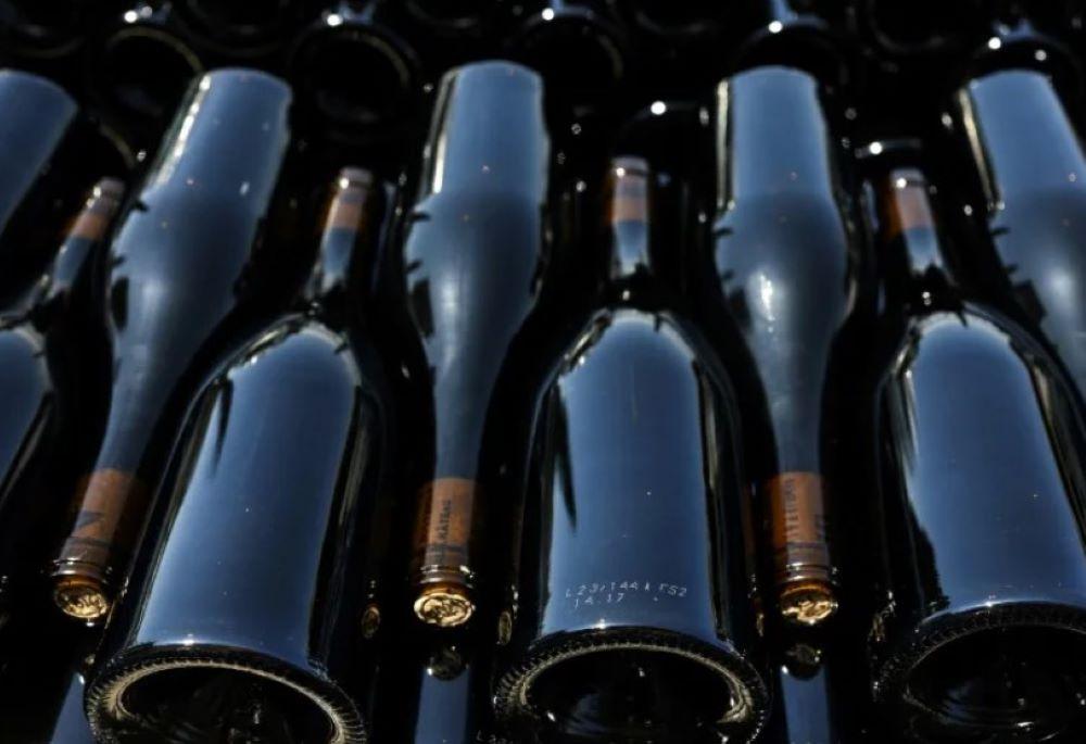 Frankreich und die EU geben 200 Millionen Euro für die Vernichtung überschüssigen Weins aus
