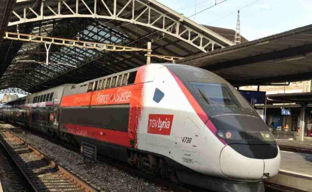 Zug gegen Flugzeug: Da in Frankreich viele Inlandsflüge verboten sind testen wir das Schienennetz