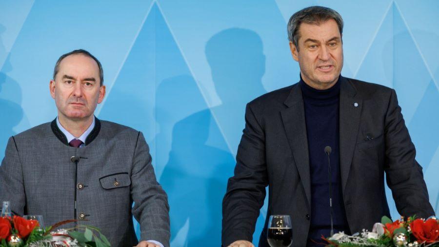 Bayern: Grüne und SPD scheitern mit Antrag auf Entlassung Aiwangers Bayern: Grüne und SPD scheitern mit Antrag auf Entlassung Aiwangers