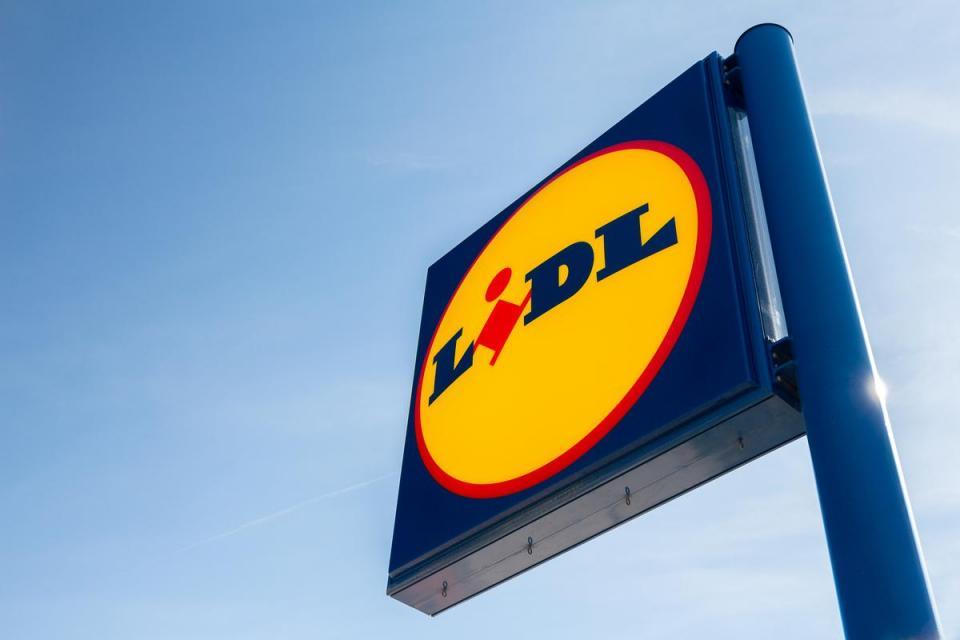 "Gleicher Preis wie bei Aldi" - Deutsche Discounter setzen Lebensmittelhandel in Großbritannien unter Druck