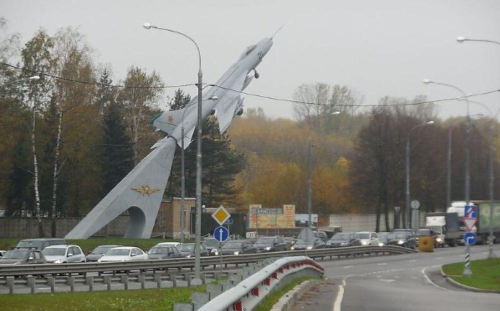 Ukrainische Saboteure greifen Militärflugplatz bei Moskau an