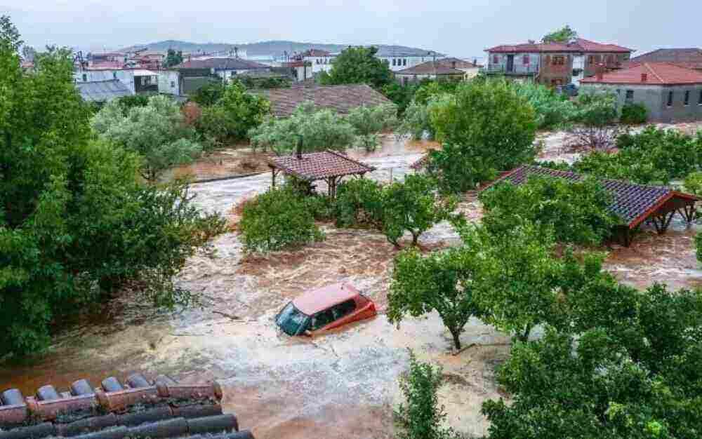 Griechenland und Bulgarien kämpfen nach Starkregen gegen Wassermassen und Schlamm