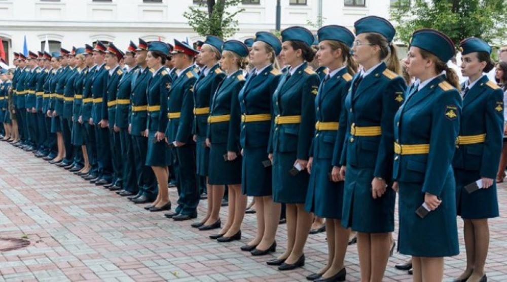 Russland beginnt mit der Rekrutierung von Frauen für Kampfeinsätze in der Ukraine