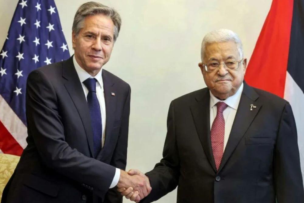 Mahmud Abbas steht, eine Woche vor seinem 88. Geburtstag, vielleicht vor der größten Herausforderung seines langen Politikerlebens Übernimmt er die Kontrolle im Gazastreifen? - Das Comeback des Phantoms Mahmud Abbas