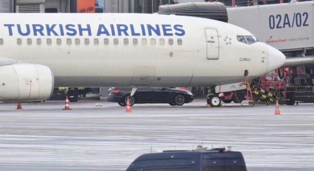 Hamburger Flughafen noch immer gesperrt - Geiselnehmer soll weiterhin schwer bewaffnet sein