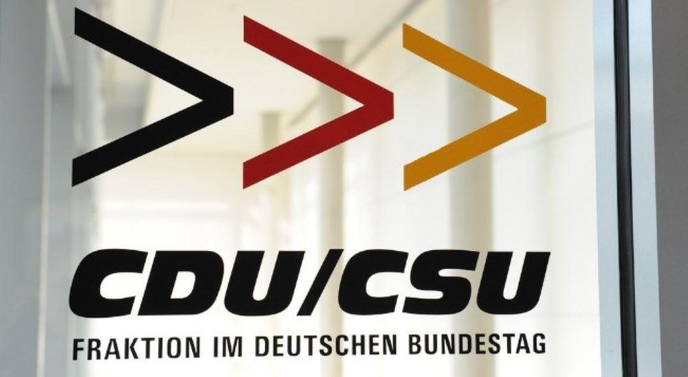 "Stürzt viele Studierende in existentielle Nöte" - Union verlangt Zinssenkung bei KfW-Studienkrediten