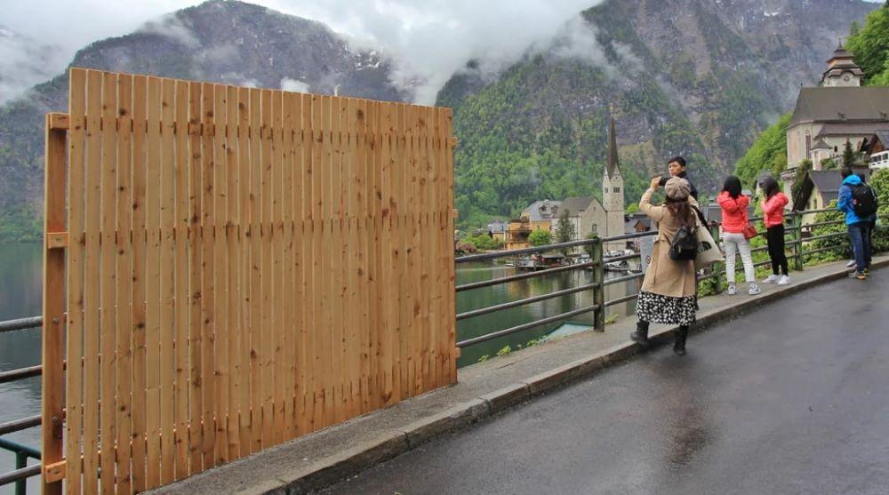 Das österreichische Dorf Hallstatt hat einen Zaun gebaut, um Selfie-Touristen zu stoppen
