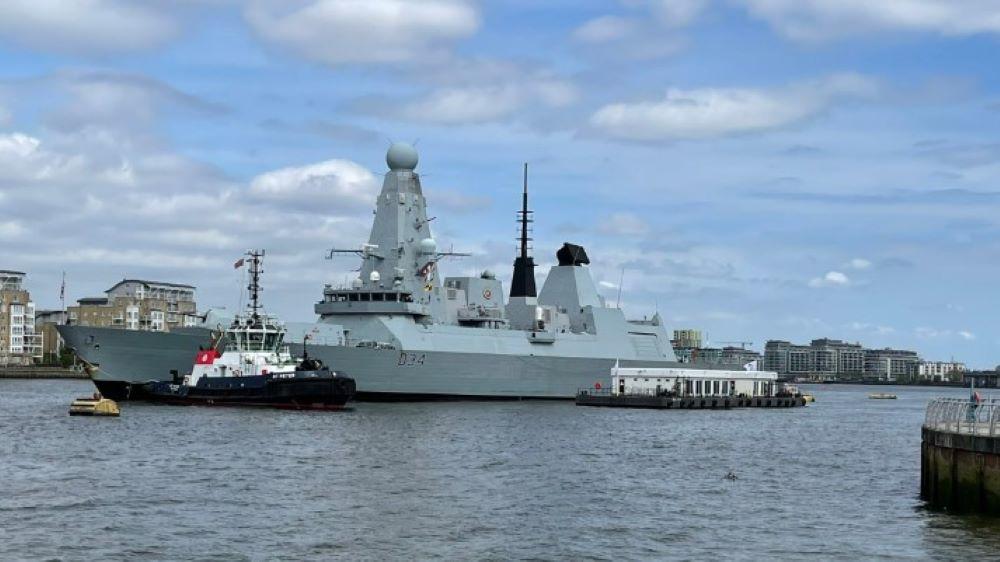 Der Zerstörer "HMS Diamond" sei auf dem Weg in die Golfregion