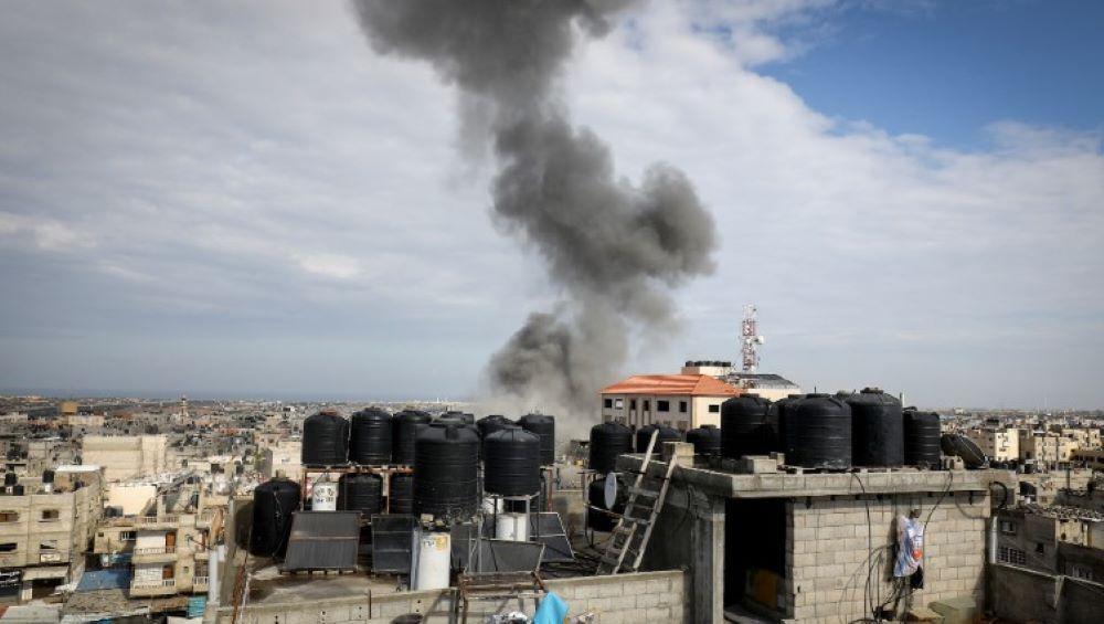 Israelische Offensive: Panzergranaten treffen Gaza-Flüchtlingslager