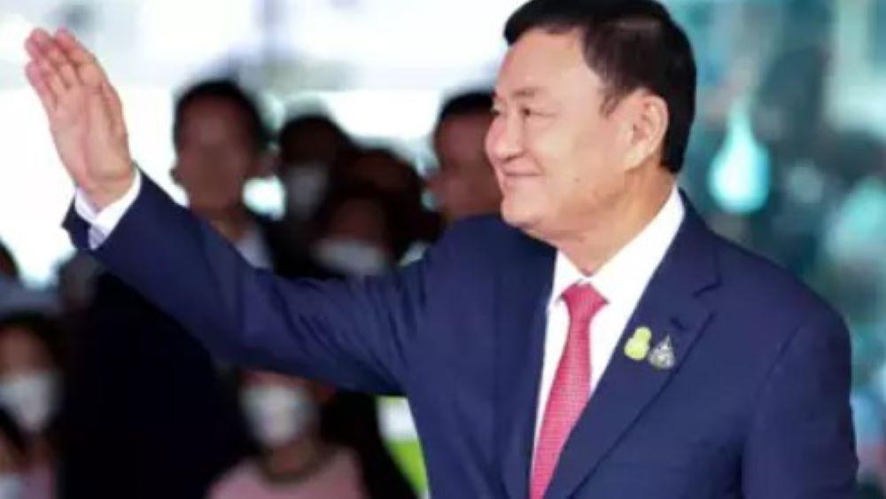 Thailands politische Unruhen: Thaksin Shinawatra kämpft gegen Anklage wegen Verleumdung der Monarchie