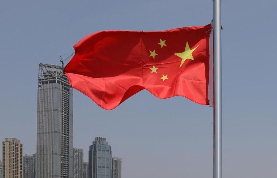 Die Krisen im Immobiliensektor, die schwache Konsumneigung, hohe Jugendarbeitslosigkeit und geopolitischen Spannungen bilden ein komplexes Geflecht von Problemen, das die wirtschaftliche Stabilität bedroht. Wird Chinas Wirtschaft die aktuellen Herausforderungen überwinden?